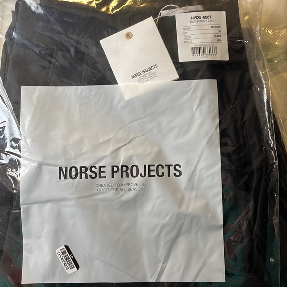 Karen Compact Twill Pant. NWT - Picture 5 of 8